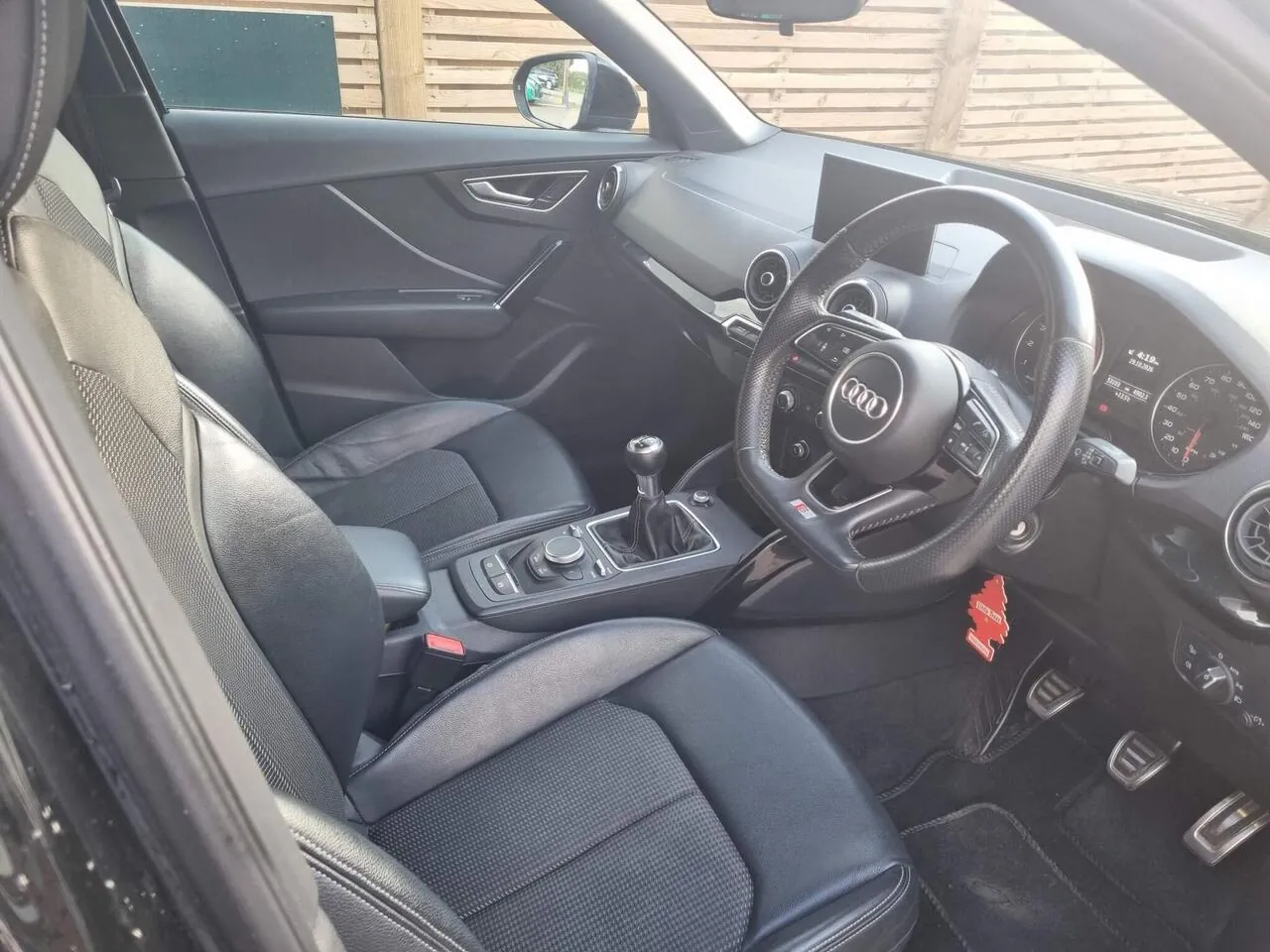 Audi Q2 2020 photo 5