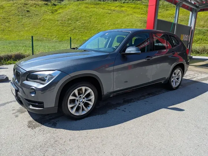 BMW X1 2014 photo 2