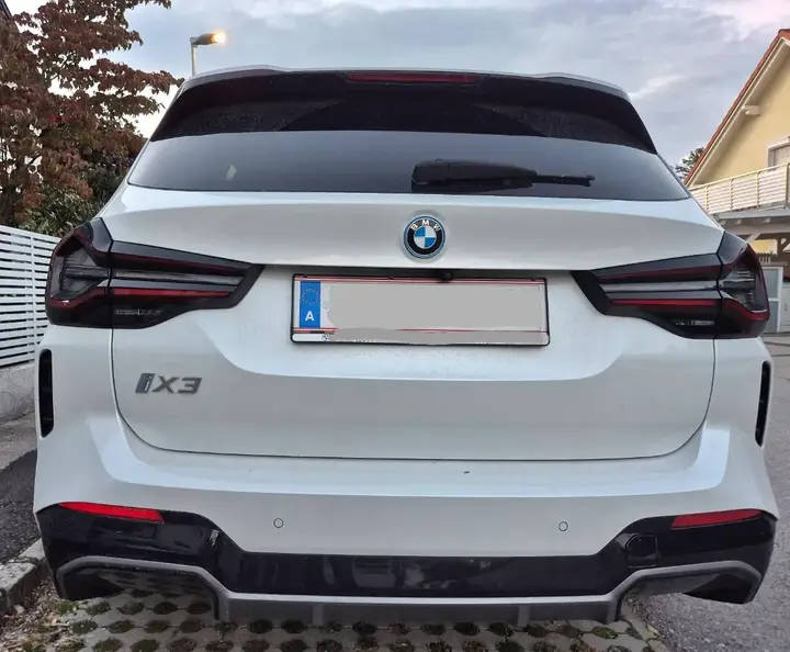 BMW Ix3 2022 photo 2