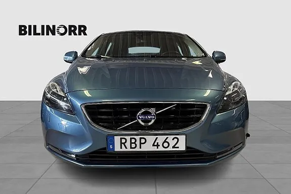 Volvo V40 2016 photo 2