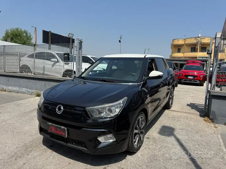 KG Mobility Tivoli 2015 photo 2