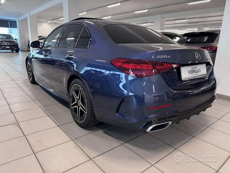 Mercedes-Benz C-Class 2023 photo 4