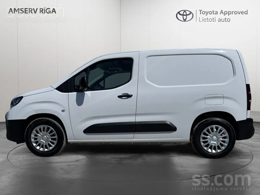 Toyota Proace City 2024 photo 3