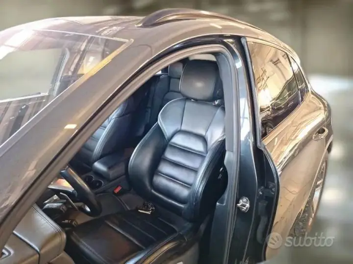 Porsche Macan 2021 photo 3