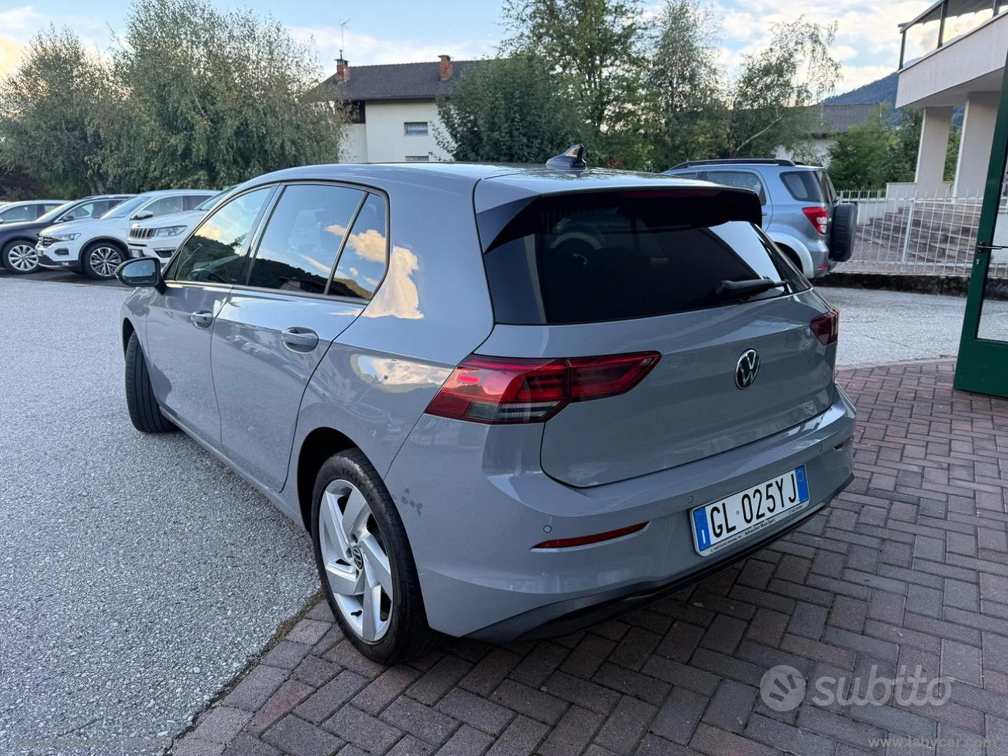Volkswagen Golf 2022 photo 3