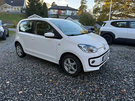 Volkswagen Up 2014 photo 3