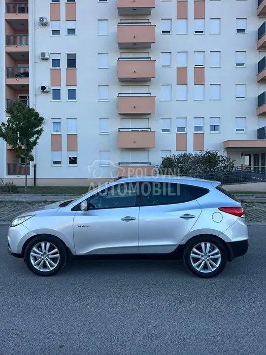 Hyundai Ix35 2011 photo 4
