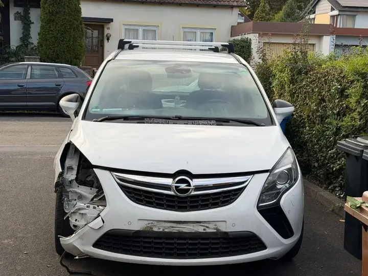 Opel Zafira Tourer