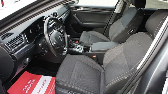 Skoda Superb 2022 photo 5