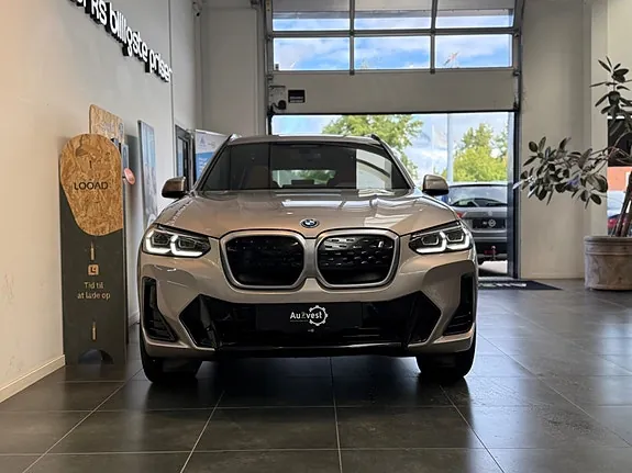 BMW Ix3 2023 photo 3