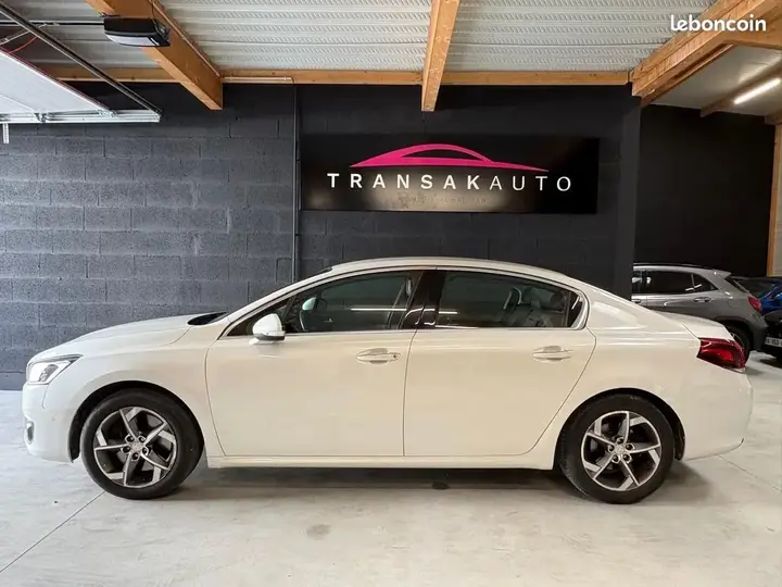 Peugeot 508 2018 photo 2