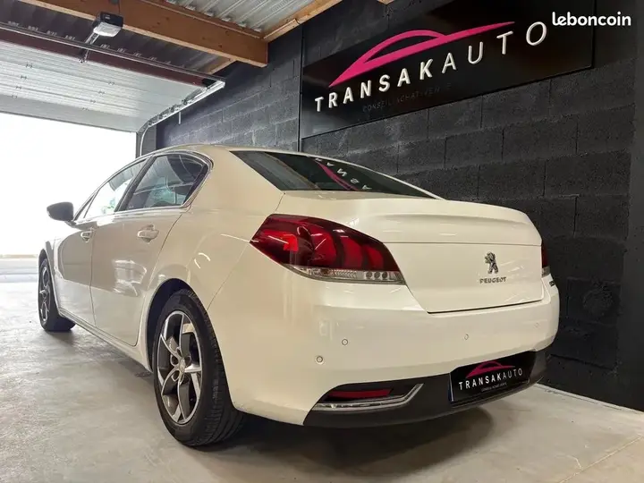 Peugeot 508 2018 photo 3