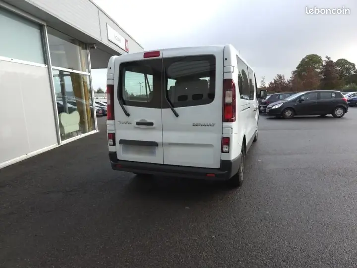 Renault Trafic 2019 photo 4