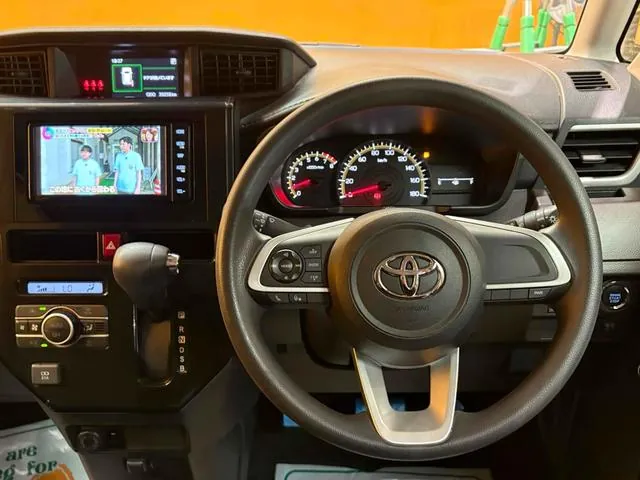 Toyota Roomy 2021 photo 3
