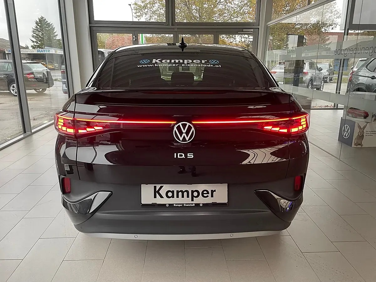 Volkswagen Id.5 2023 photo 3