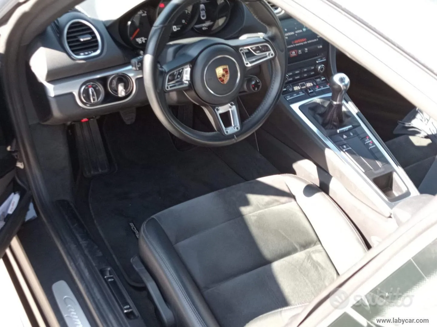Porsche 718 Cayman 2017 photo 2