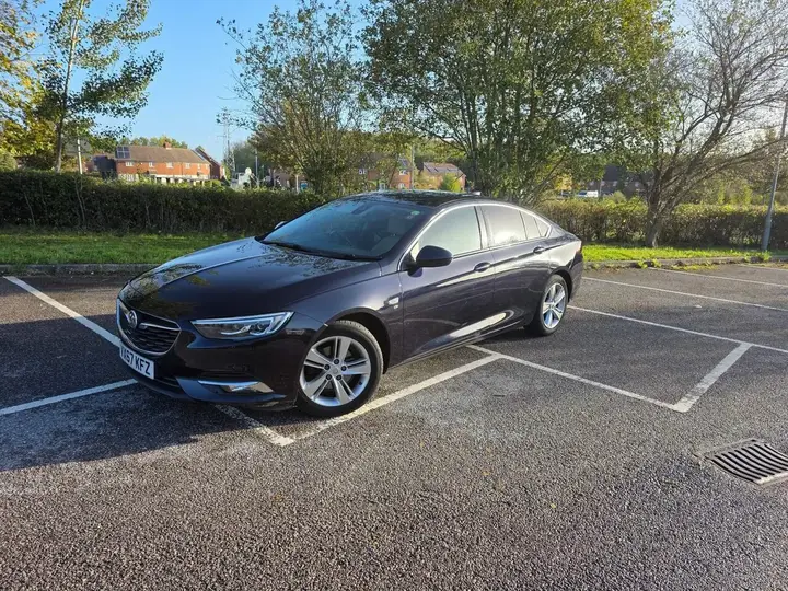 Vauxhall Insignia 2017 photo 3