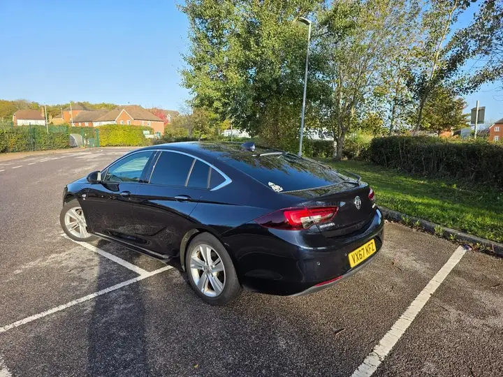 Vauxhall Insignia 2017 photo 4