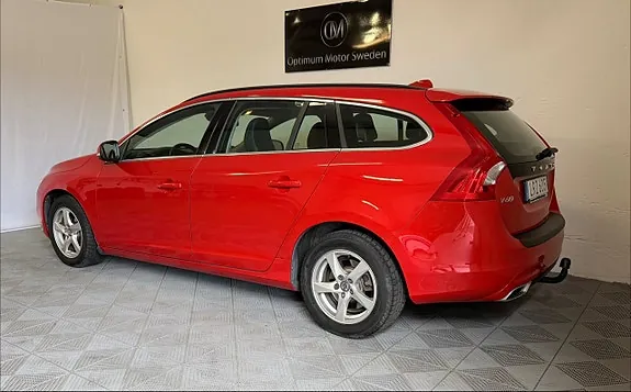 Volvo V60 2015 photo 3