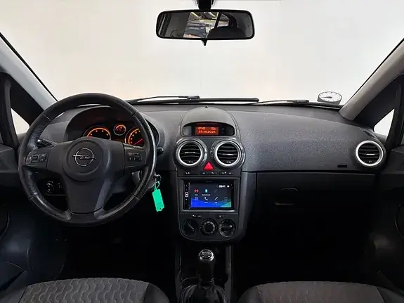 Opel Corsa 2011 photo 5