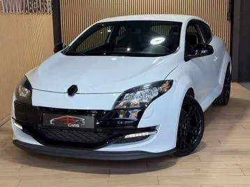 Renault Mégane 2013 photo 2