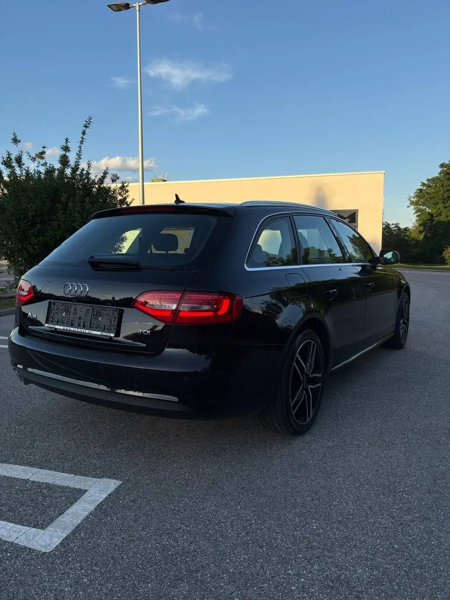 Audi A4 2014 photo 3