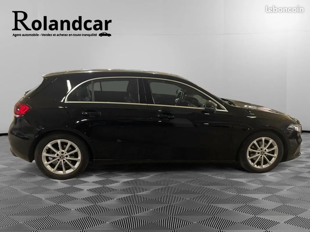 Mercedes-Benz A-Class 2020 photo 5