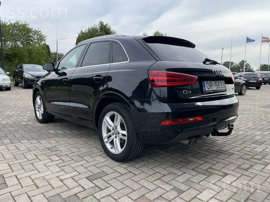 Audi Q3 2012 photo 3