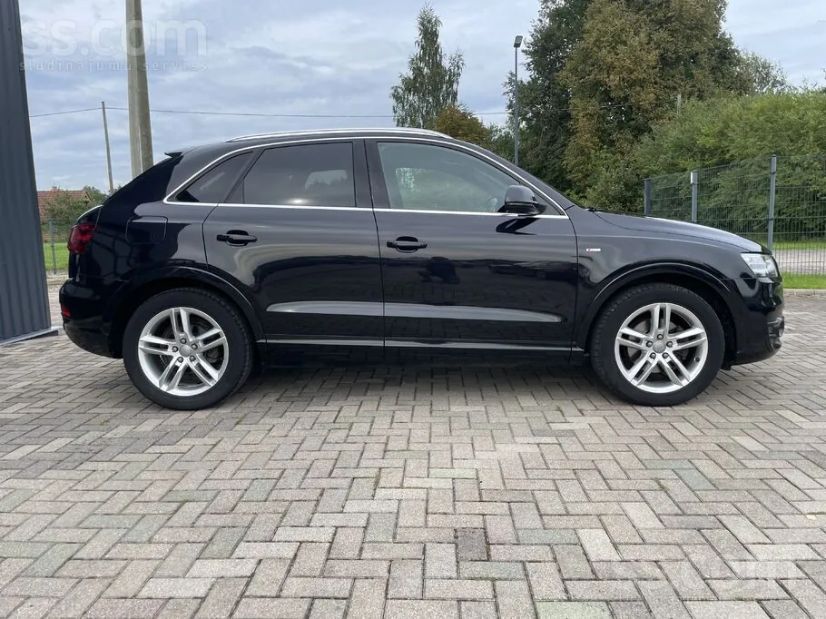 Audi Q3 2012 photo 5