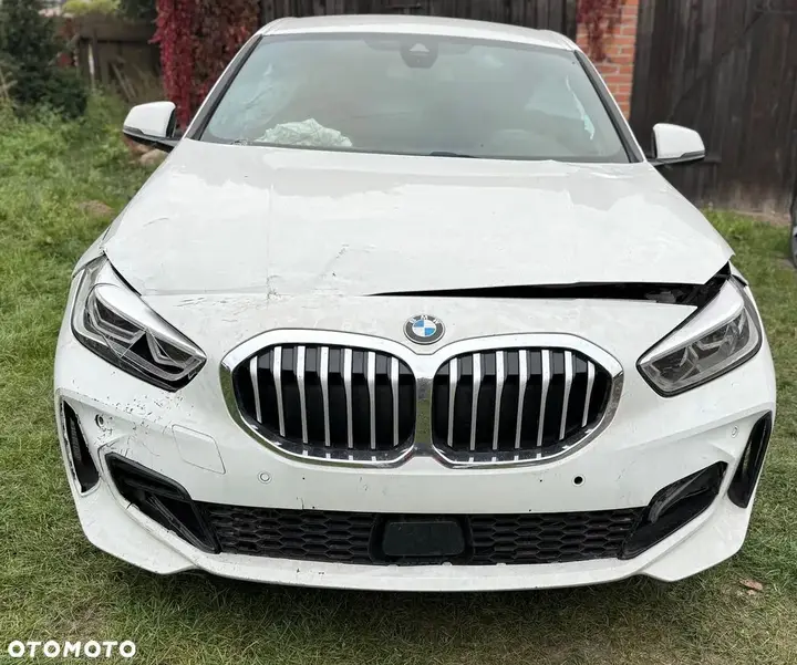 BMW Seria 1 2021 photo 5