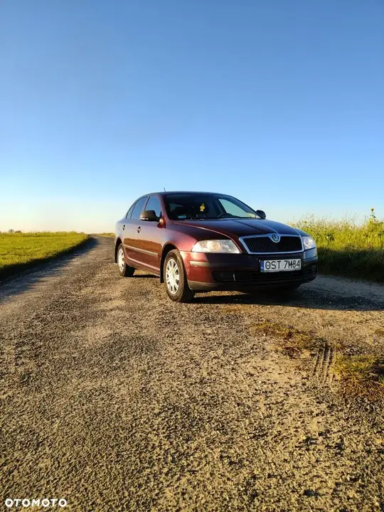 Skoda Octavia 2011 photo 3
