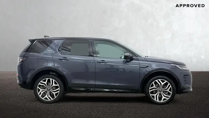 Land Rover Discovery Sport 2026 photo 5