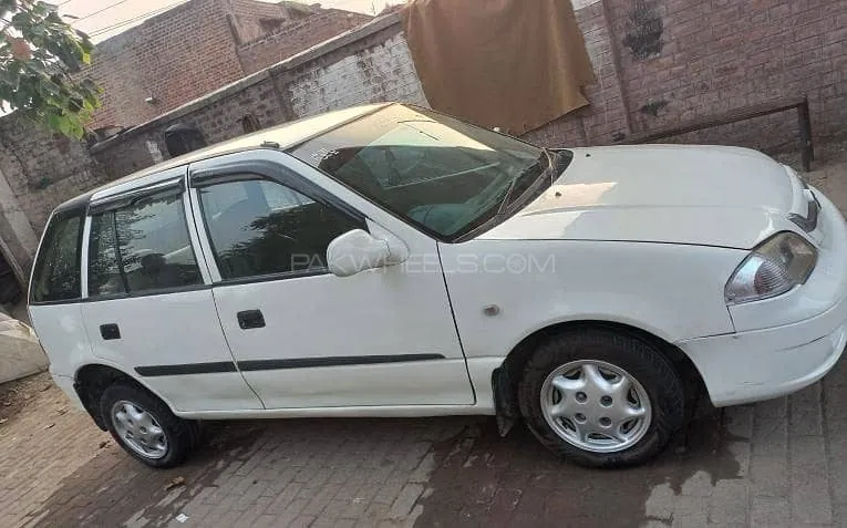 Suzuki Cultus