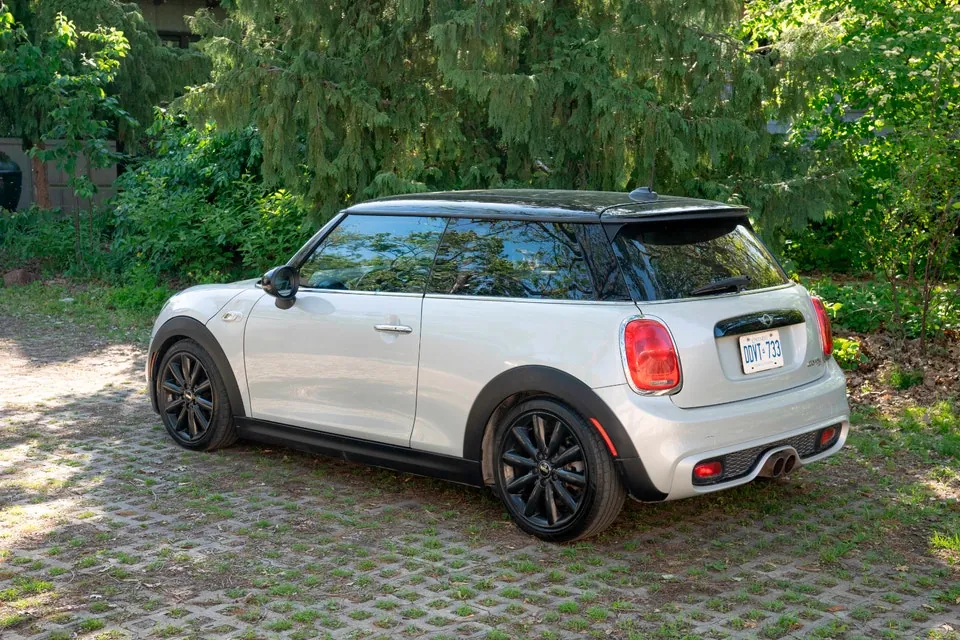 Mini Cooper S 2018 photo 3
