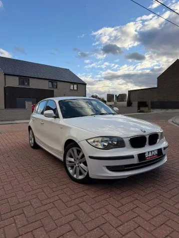 BMW Série 1 2011 photo 3