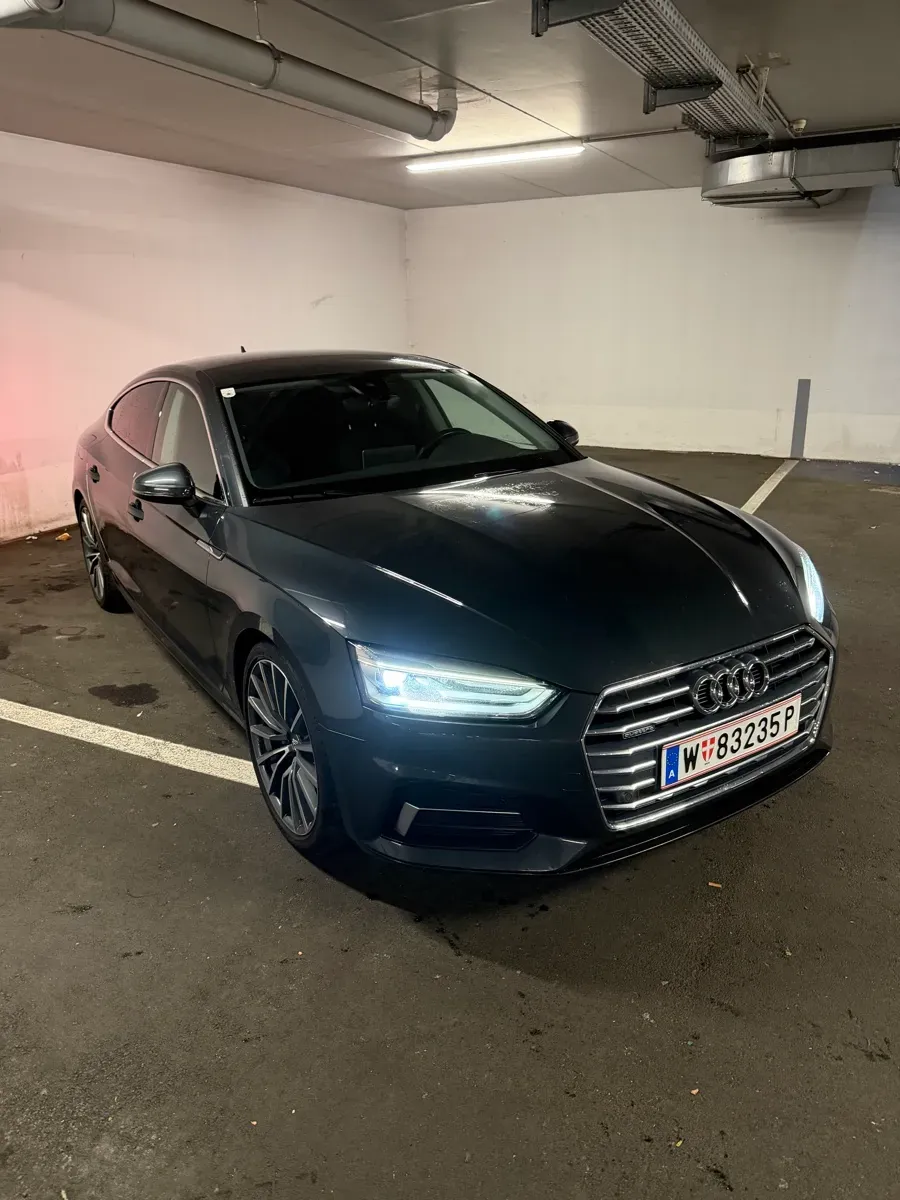 Audi A5 2017 photo 2