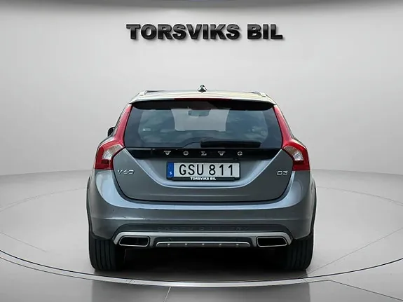 Volvo V60 Cross Country 2016 photo 5