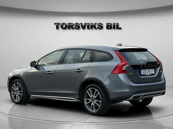 Volvo V60 Cross Country 2016 photo 4