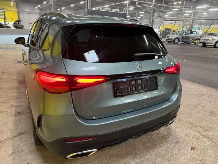Mercedes-Benz Glc 2025 photo 2