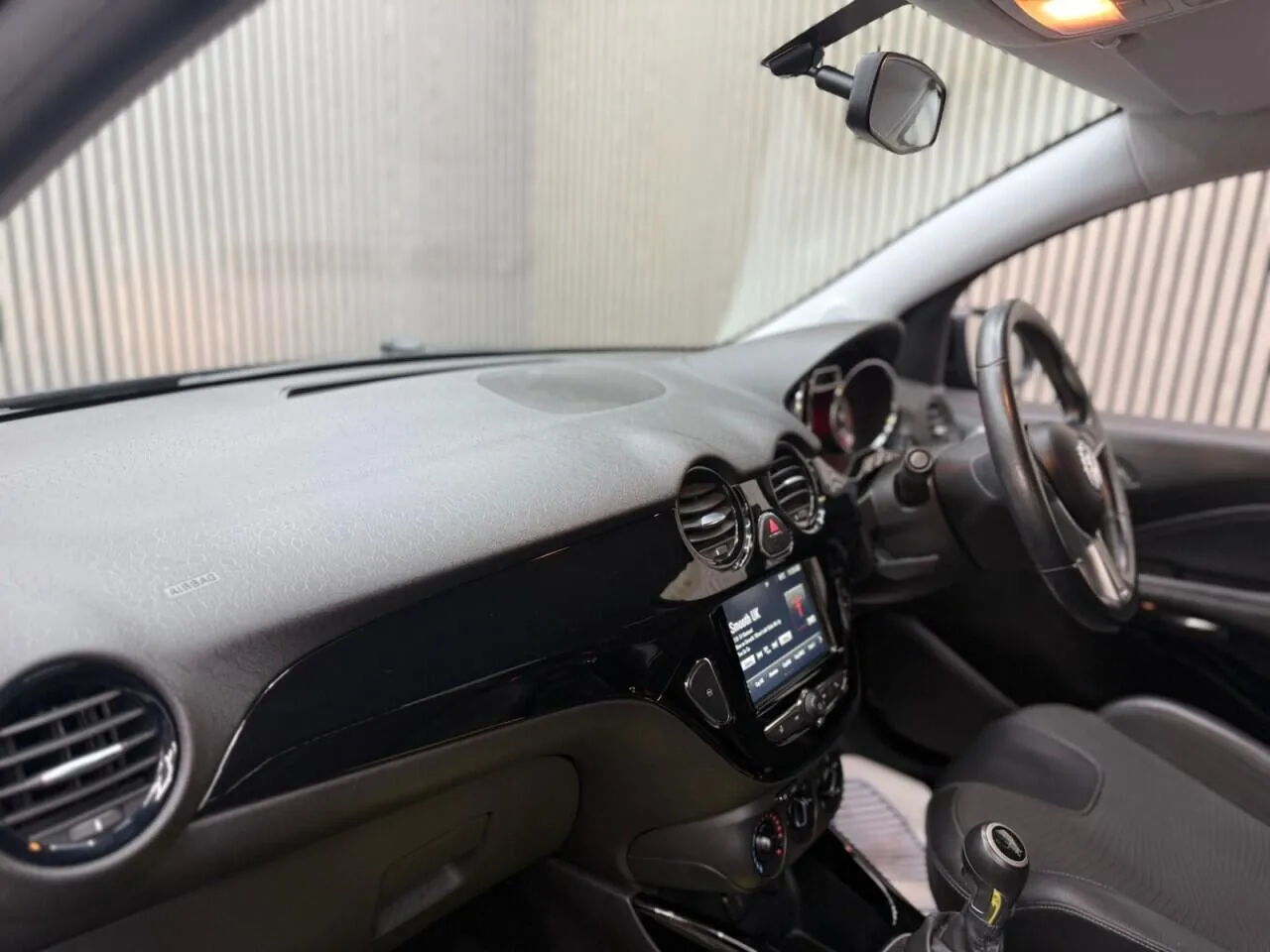 Vauxhall Adam 2018 photo 5