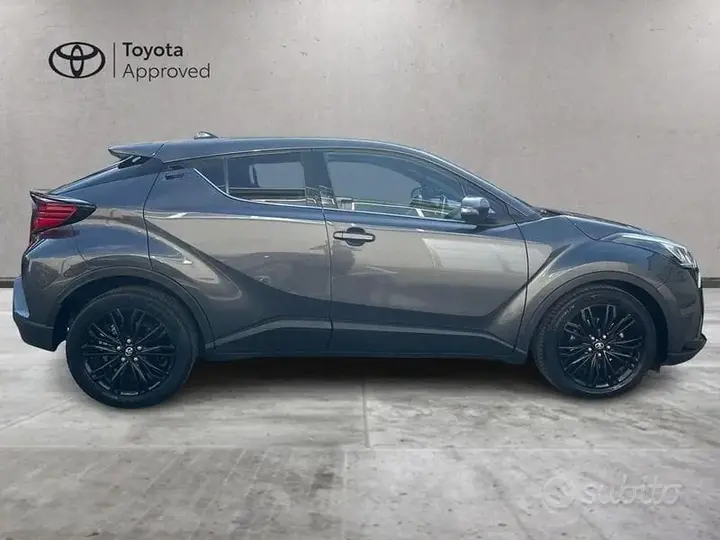 Toyota C-Hr 2022 photo 4