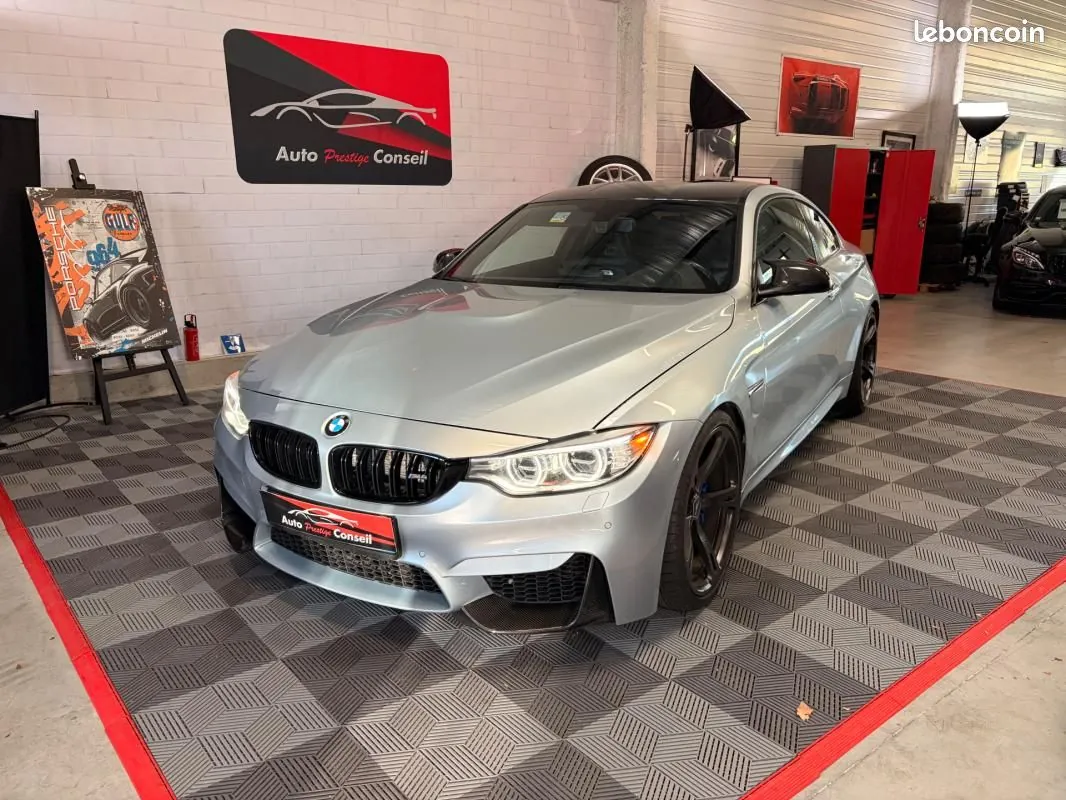 BMW M4 2016 photo 3