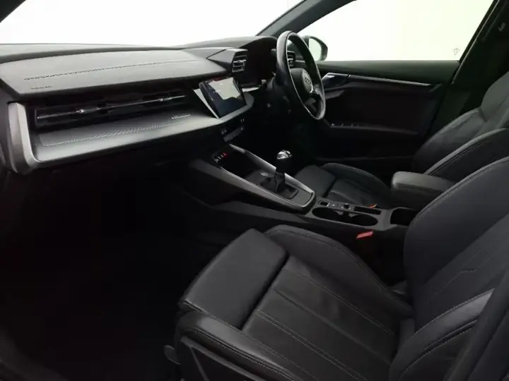 Audi A3 2023 photo 5
