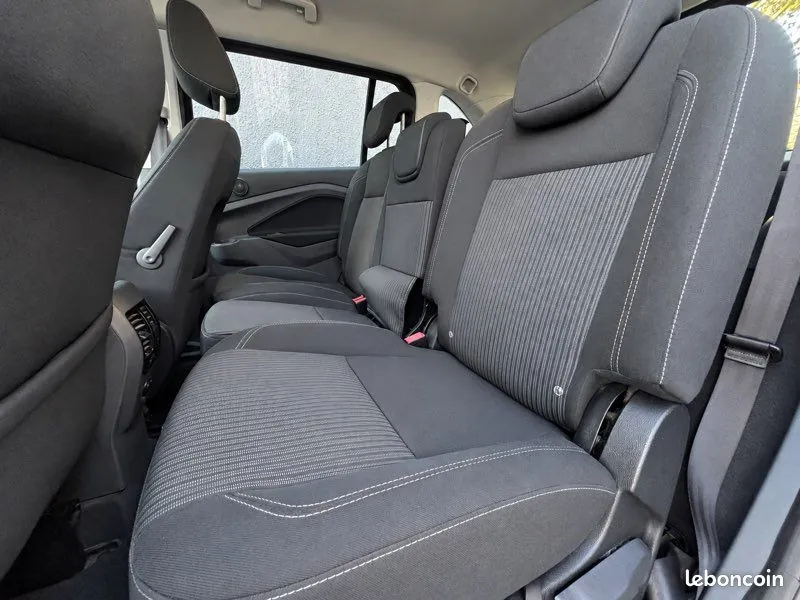 Ford Grand C-Max 2012 photo 4