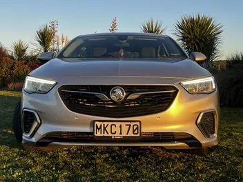 Holden Commodore 2019 photo 3