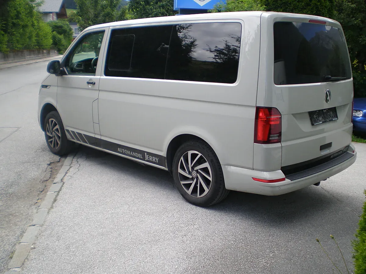 Volkswagen Multivan 2022 photo 3
