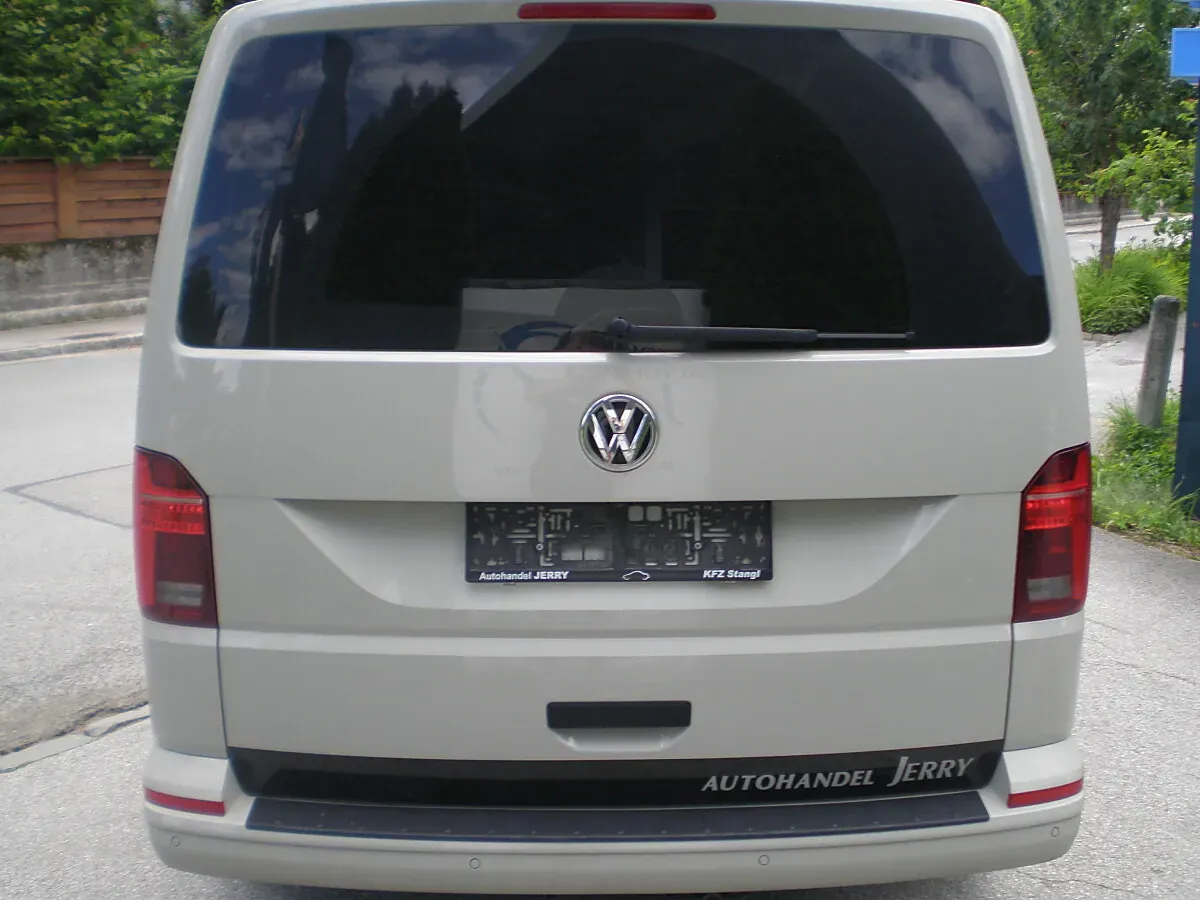 Volkswagen Multivan 2022 photo 2