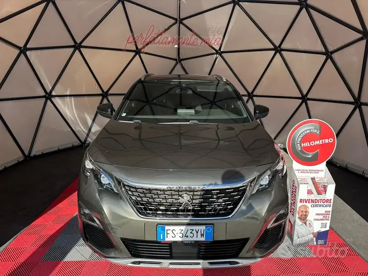 Peugeot 3008 2018 photo 2