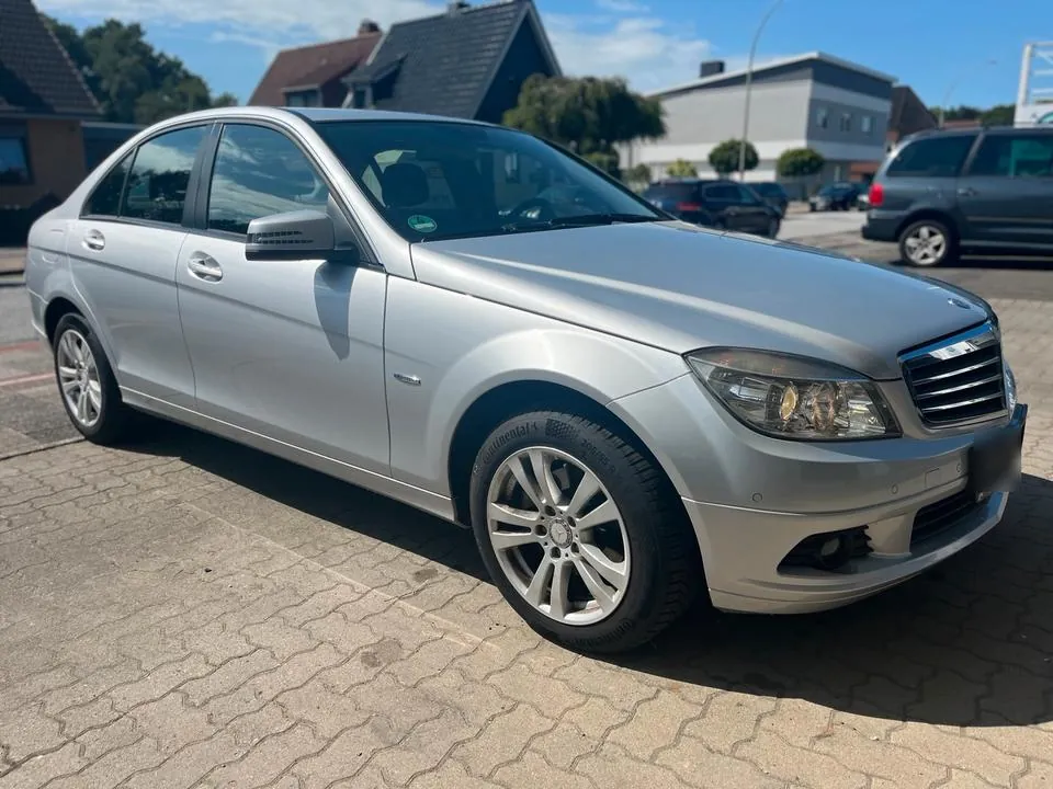 Mercedes-Benz C180 Cgi