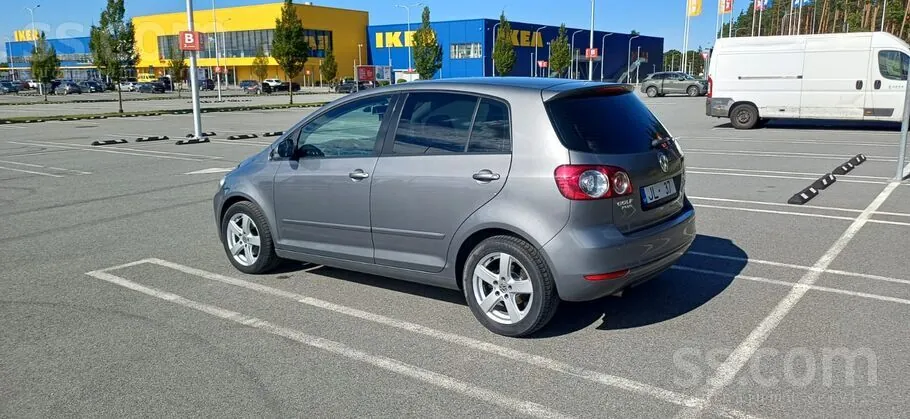 Volkswagen Golf Plus 2012 photo 3